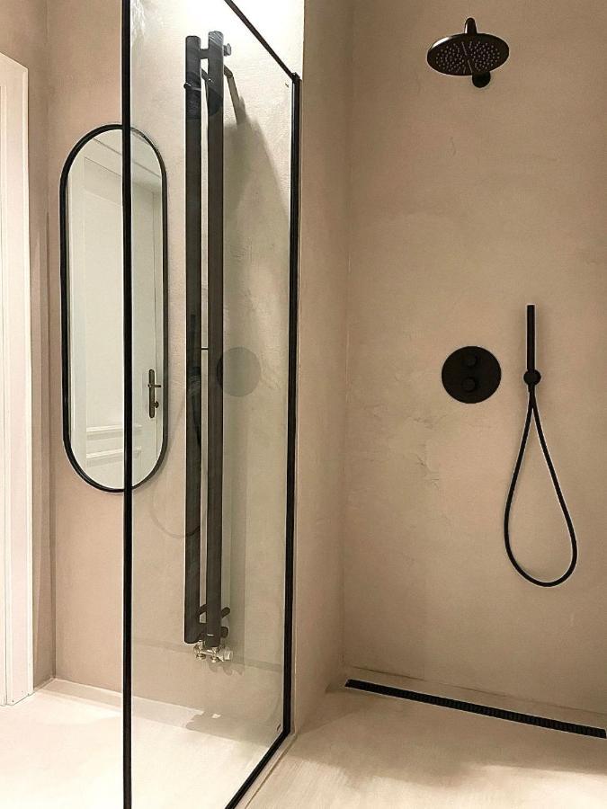 Apartma Linda 1880 カルロヴィ・ヴァリ エクステリア 写真