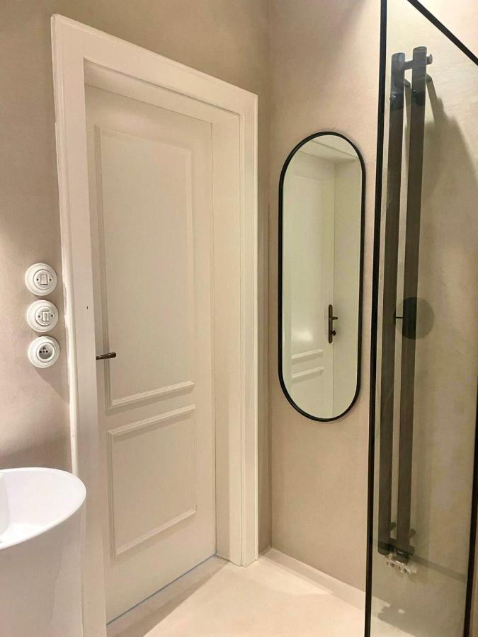Apartma Linda 1880 カルロヴィ・ヴァリ エクステリア 写真